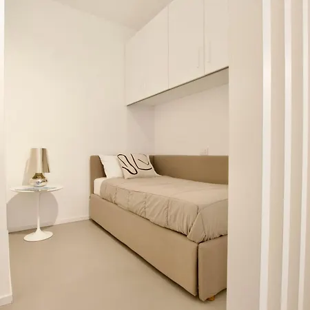 Apartment Jes Palace - Immobiliare *